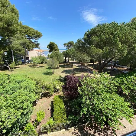 Pour 4 Pers, Proche Plage, Parking, Terrasse, Commerces A Proximite - Fr-1-81-559 Lejlighed