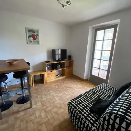 Pour 4 Pers, Proche Plage, Parking, Terrasse, Commerces A Proximite - Fr-1-81-559 Apartment *